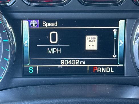 Used 2017 Chevrolet Silverado 1500 LT w/ All Star Edition image 3