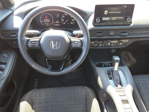 Used 2023 Honda HR-V Sport image 13