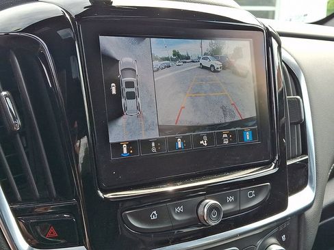 Certified 2023 Chevrolet Traverse Premier w/ Redline Edition AWD/4WD image 24
