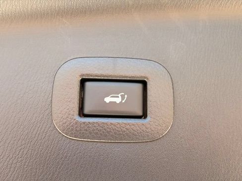 Used 2024 INFINITI QX80 Sensory w/ Cargo Package AWD/4WD image 24
