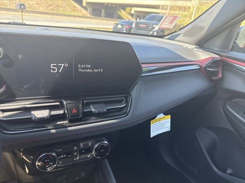 New 2026 Chevrolet TrailBlazer RS AWD/4WD image 25