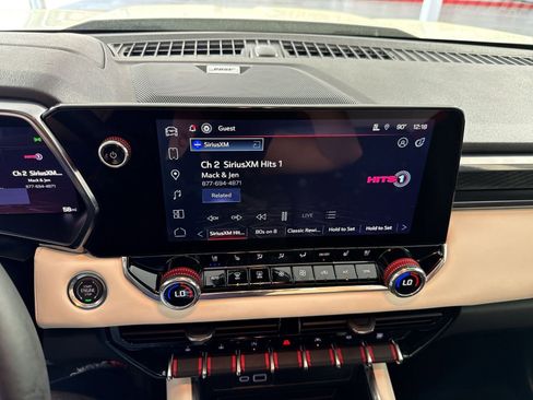 New 2026 GMC Canyon AT4X image 18