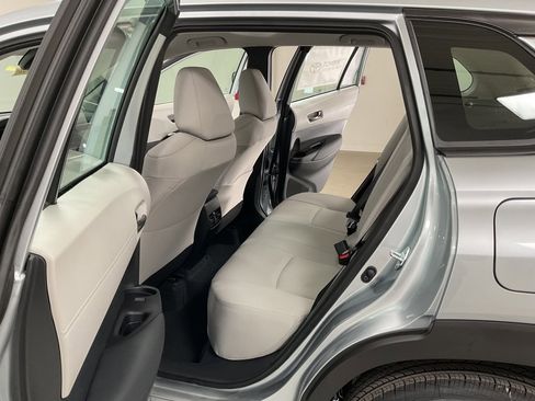 New 2025 Toyota Corolla Cross L image 16