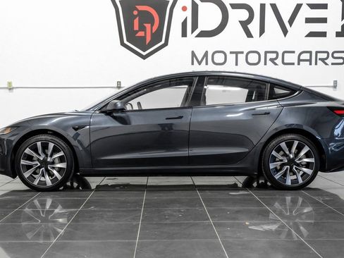 Used 2025 Tesla Model 3 Long Range image 13