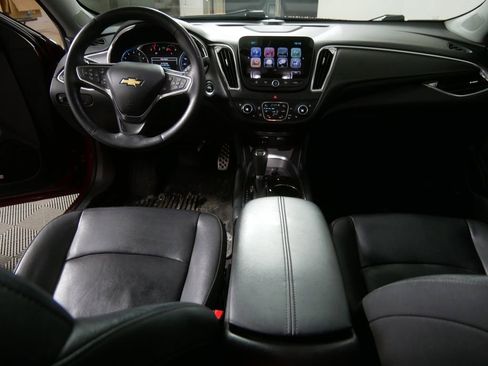 Used 2017 Chevrolet Malibu Premier w/ Premier Sun and Wheel Package image 20