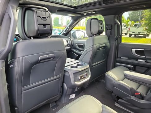 New 2026 Ford Expedition Platinum w/ Stealth Appearance Package AWD/4WD image 12