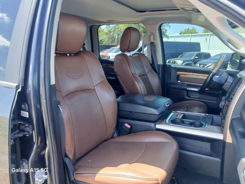 Used 2016 RAM 1500 Laramie Longhorn w/ Convenience Group AWD/4WD image 19