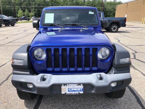 Used 2018 Jeep Wrangler Sport AWD/4WD image 8