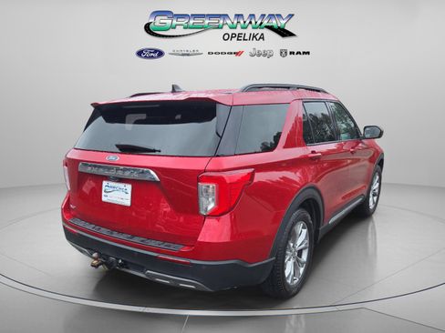 Used 2023 Ford Explorer XLT w/ Equipment Group 202A image 7