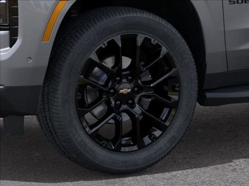 New 2026 Chevrolet Suburban RST AWD/4WD image 9