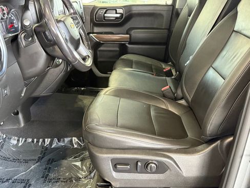 Used 2022 Chevrolet Silverado 1500 LT image 19