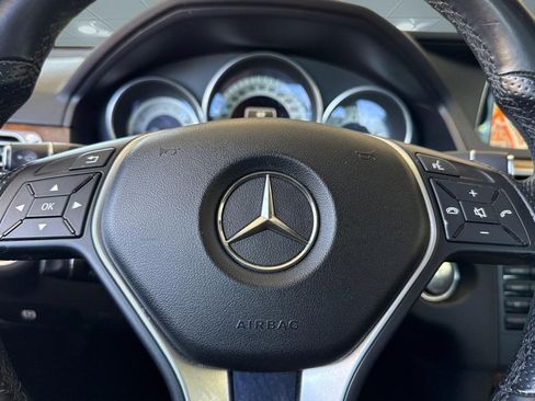 Used 2014 Mercedes-Benz E 350 4MATIC Sedan image 15
