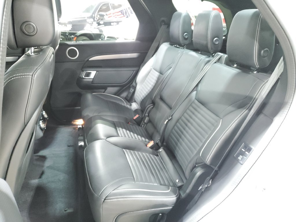 Used 2023 Land Rover Discovery S R-Dynamic AWD/4WD image 26