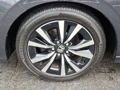 Certified 2023 Honda Civic EX image 28