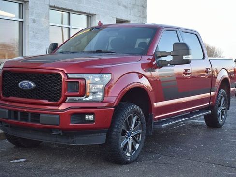 Used 2018 Ford F150 XLT w/ Equipment Group 302A Luxury image 9