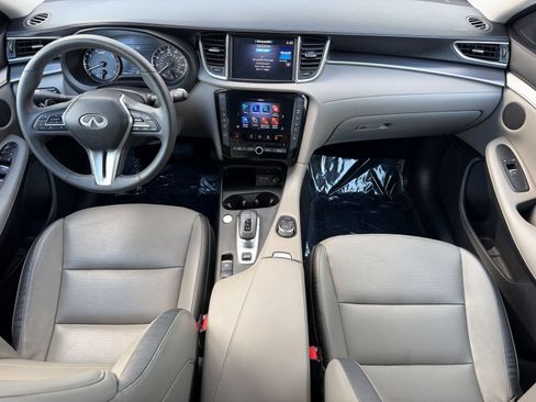 Used 2023 INFINITI QX50 Luxe FWD image 16