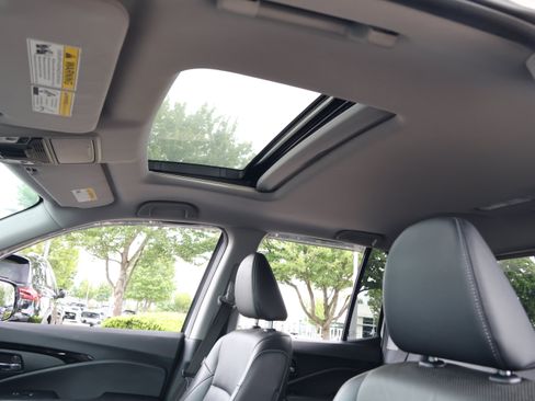 Used 2019 Honda Ridgeline RTL-E image 31