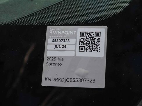Used 2025 Kia Sorento SX Prestige AWD/4WD image 28