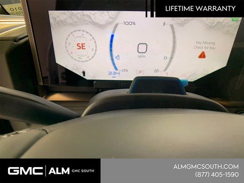 New 2025 GMC Hummer EV 3X w/ Extreme Off-Road Package image 24