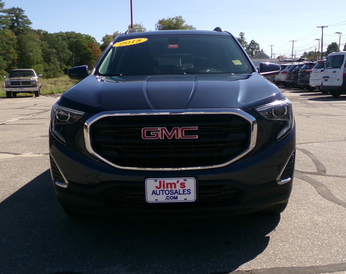 Used 2018 GMC Terrain SLE w/ Driver Convenience Package AWD/4WD image 4
