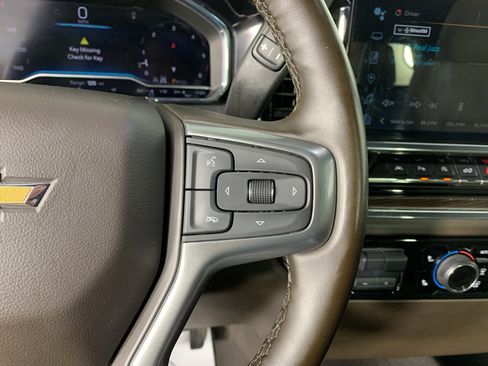 Used 2024 Chevrolet Silverado 1500 LT AWD/4WD image 19