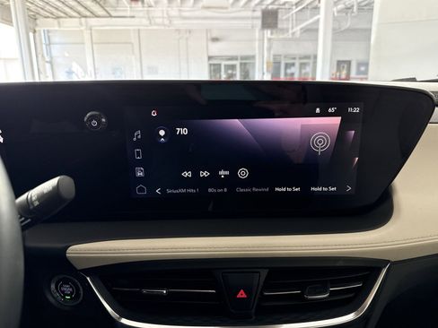 Used 2024 Buick Encore GX Preferred FWD image 18