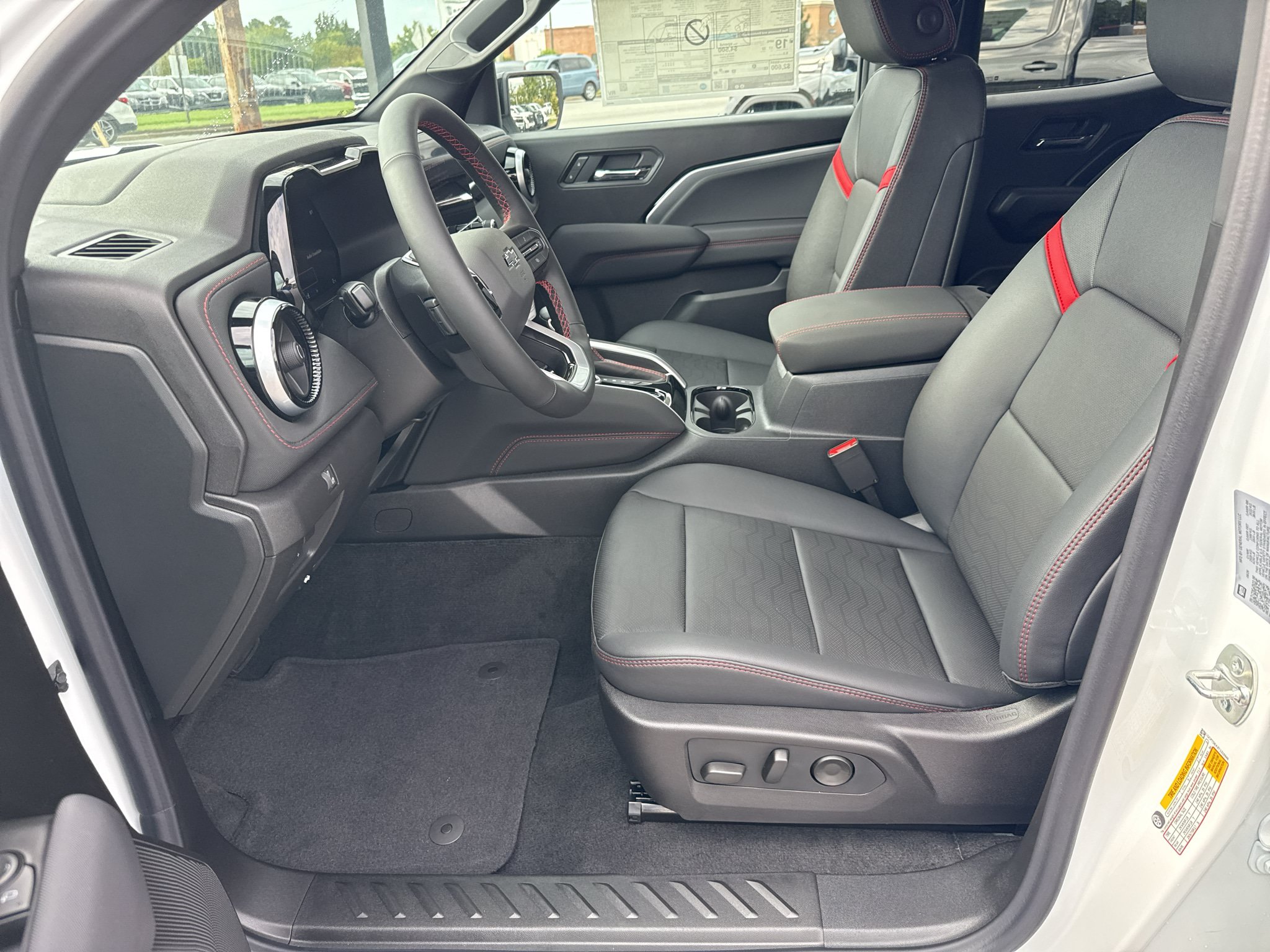 New 2026 Chevrolet Colorado Z71 w/ Z71 Convenience Package 2 AWD/4WD image 8