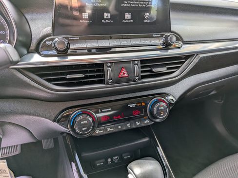 Used 2019 Kia Forte S FWD image 23