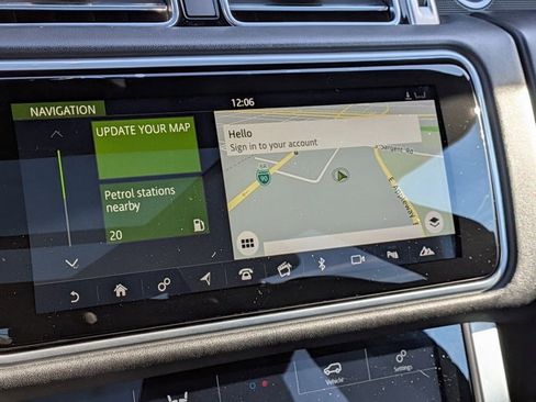 Used 2019 Land Rover Range Rover Supercharged image 14