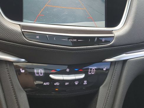 Used 2017 Cadillac XT5 Luxury AWD/4WD image 26