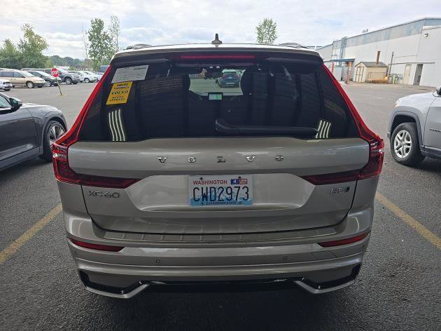 Used 2026 Volvo XC60 B5 Plus AWD/4WD image 5