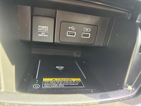 Used 2022 Honda Accord Touring image 18