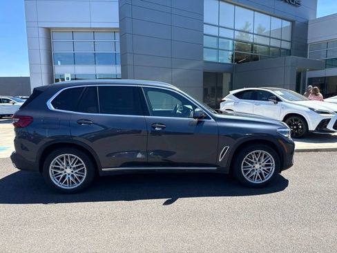 Used 2020 BMW X5 xDrive40i w/ Convenience Package AWD/4WD image 2
