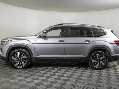 Used 2024 Volkswagen Atlas SEL AWD/4WD image 18