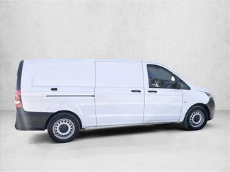 Used 2018 Mercedes-Benz Metris video 4