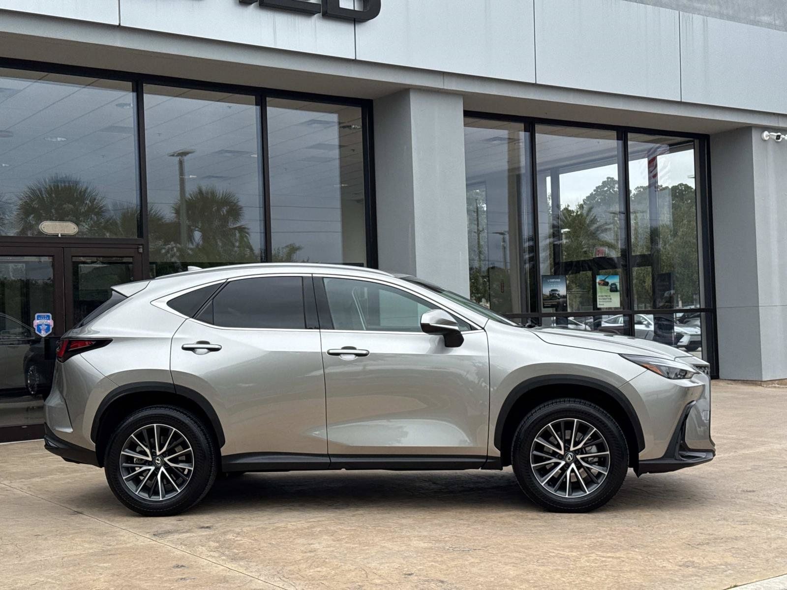 Certified 2024 Lexus NX 250 FWD w/ Cold Area Package image 10