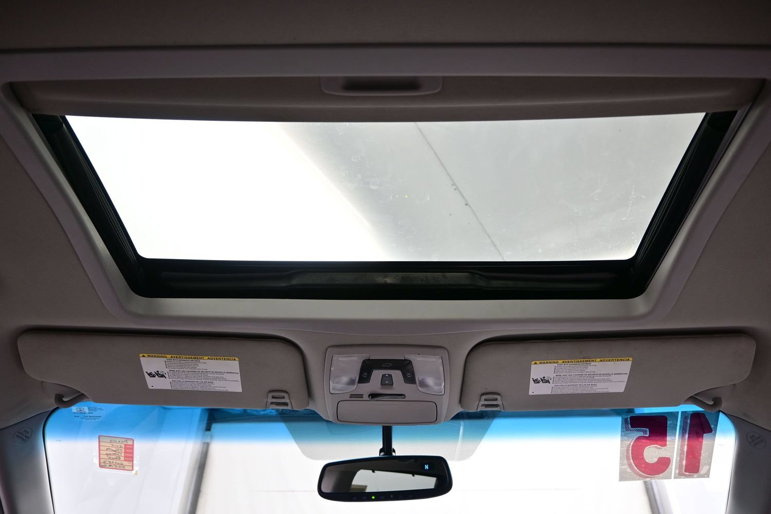 Used 2015 Toyota Sienna XLE w/ XLE Navigation Package FWD image 18