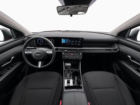 Certified 2026 Hyundai Tucson SE FWD image 13