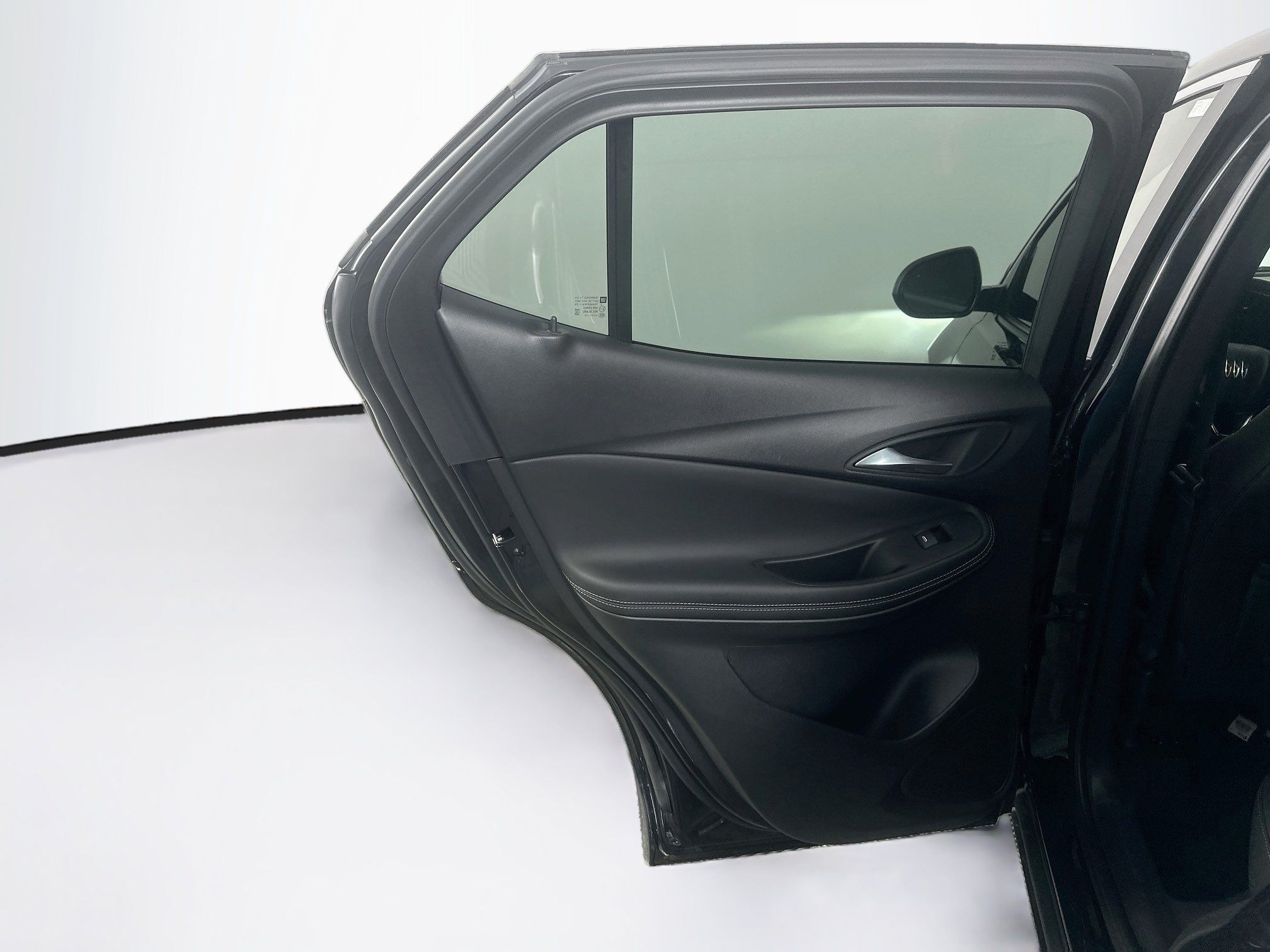 Used 2025 Buick Encore GX Preferred w/ Comfort Package FWD image 27