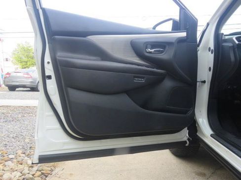 Used 2015 Nissan Murano SL AWD/4WD image 13