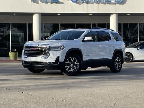 Used 2023 GMC Acadia SLE w/ Driver Convenience Package image 1