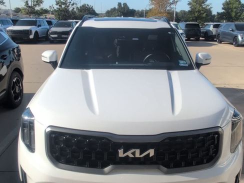 Certified 2023 Kia Telluride EX X-Line AWD/4WD image 12