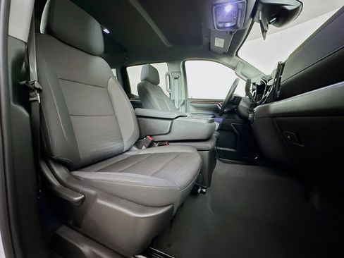 Used 2024 Chevrolet Silverado 1500 LT AWD/4WD image 28