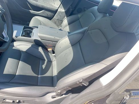 Used 2025 Tesla Model 3 Long Range RWD image 19