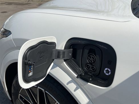 New 2026 Ford Mustang Mach-E Premium image 28