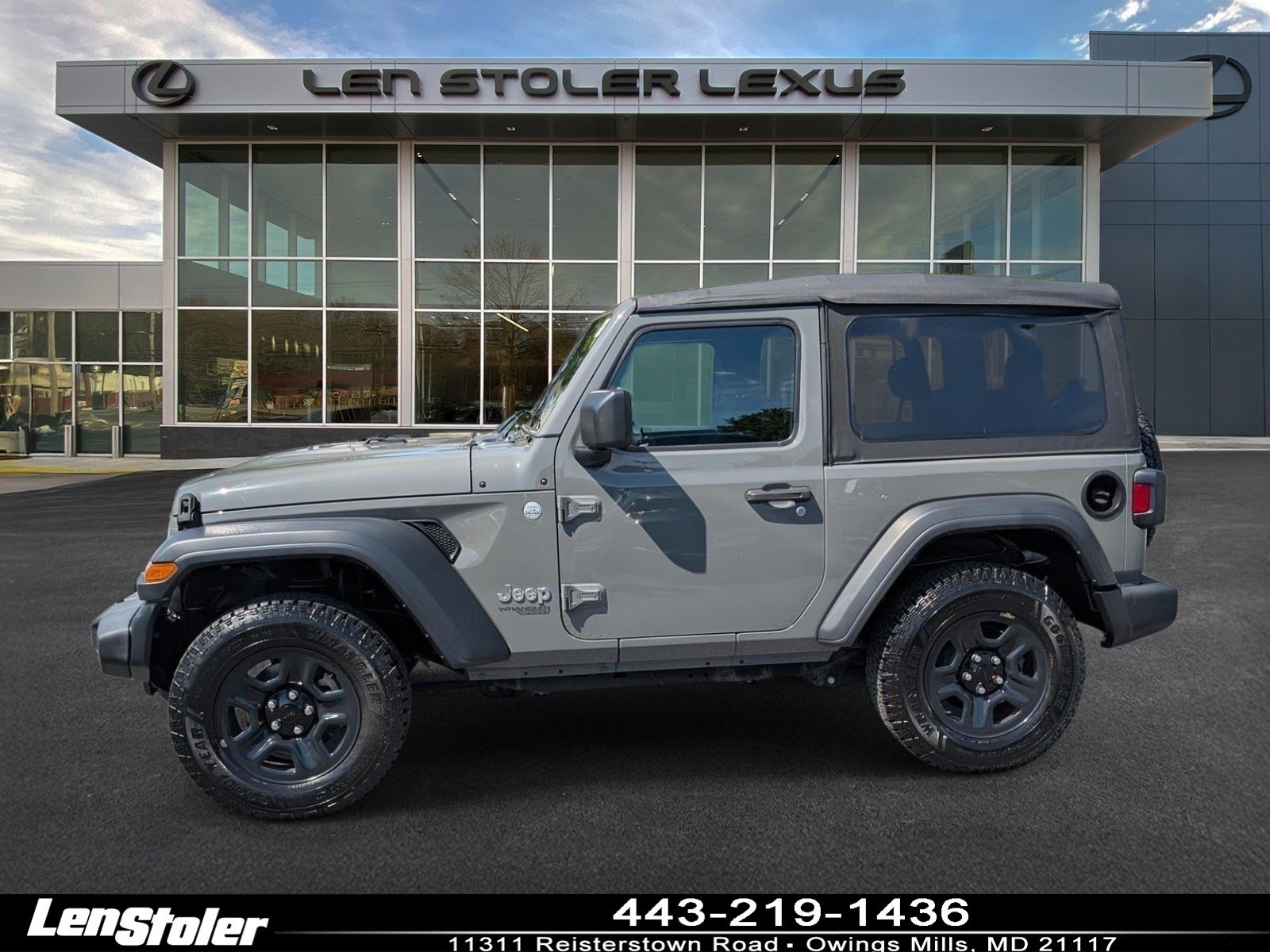Used 2018 Jeep Wrangler Sport AWD/4WD image 6
