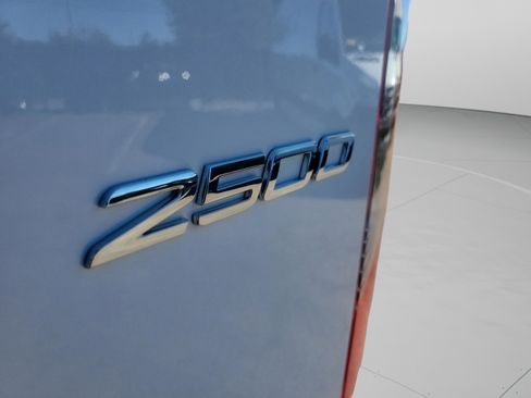 Used 2025 Mercedes-Benz Sprinter 2500 image 32