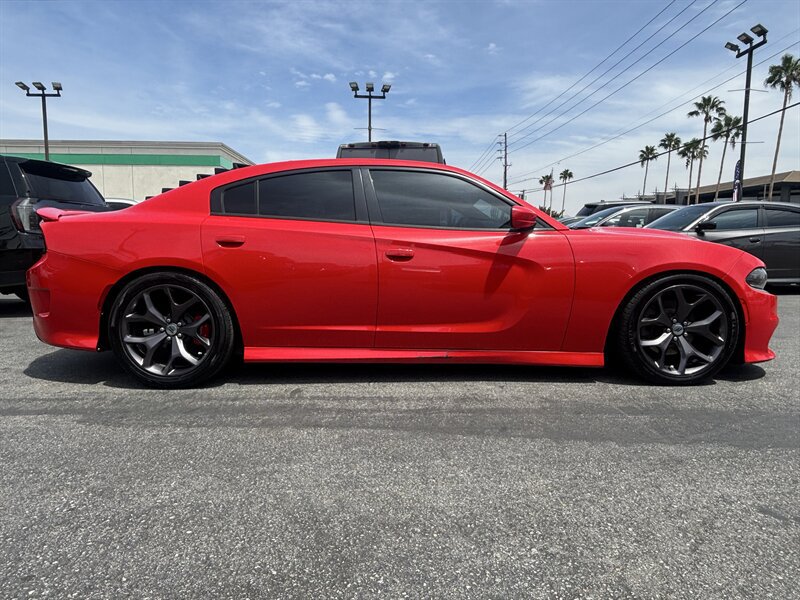 Used 2019 Dodge Charger R/T RWD image 6