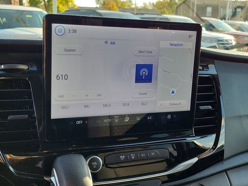 Certified 2023 Ford Transit 350 XLT image 28