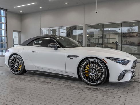 Used 2022 Mercedes-Benz SL 55 AMG 4MATIC image 12